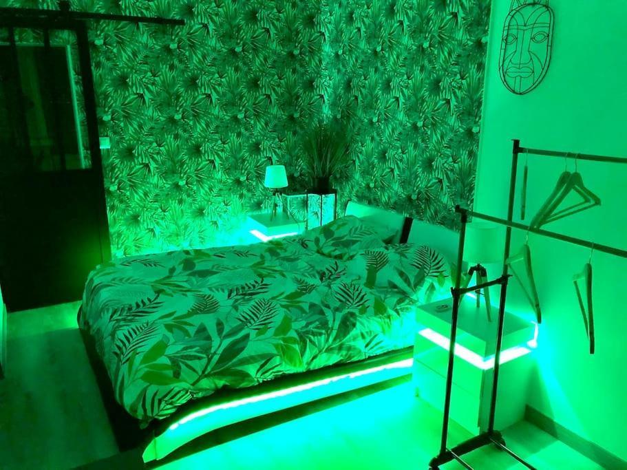 Le Led Room,Centre Ville Place De Parking Gratuite Sens Exteriör bild